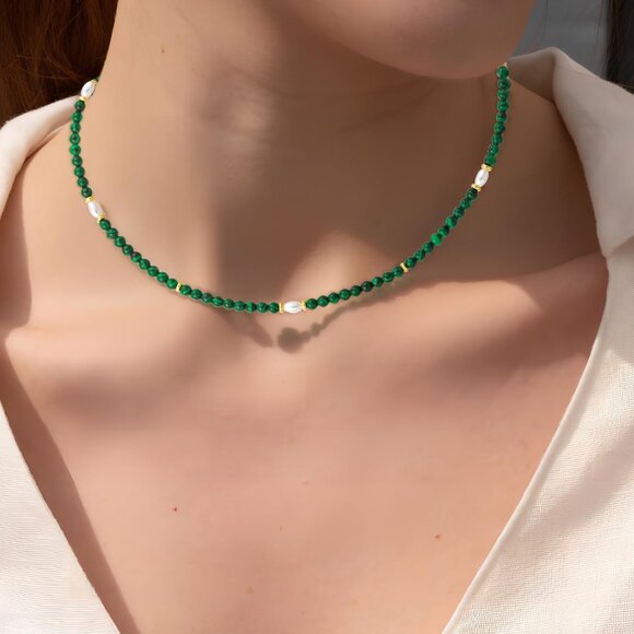 Natural Green Malachite Necklace 17in Beaded Choker with Gold Beads Pearl - Picture 4 of 6